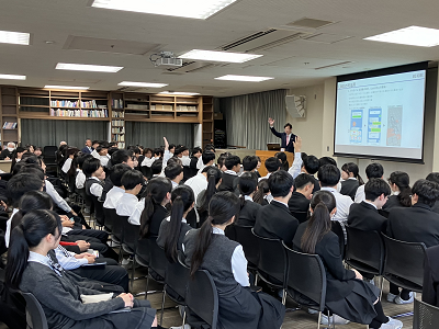 啓明学院高校での授業風景1